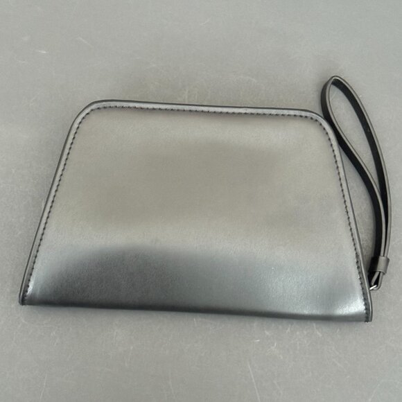 Narciso Rodriguez For Her 2-pc set: Body Lotion  & Pouch - Picture 11 of 16